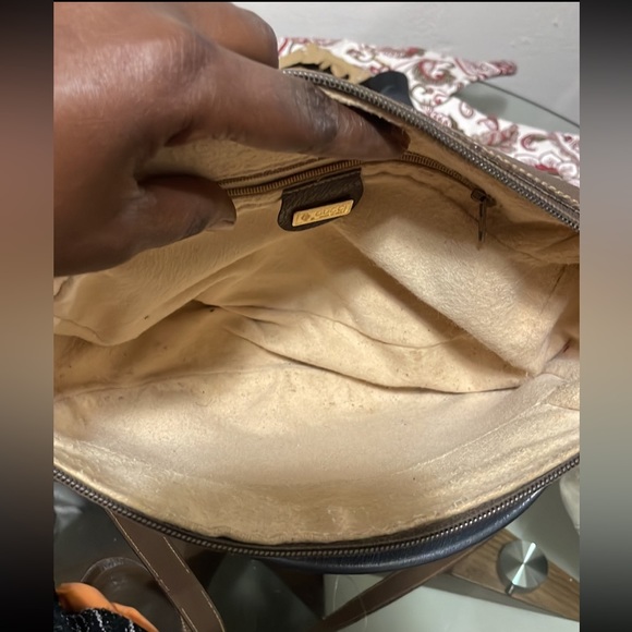 Gucci purse/bag - Picture 5 of 9